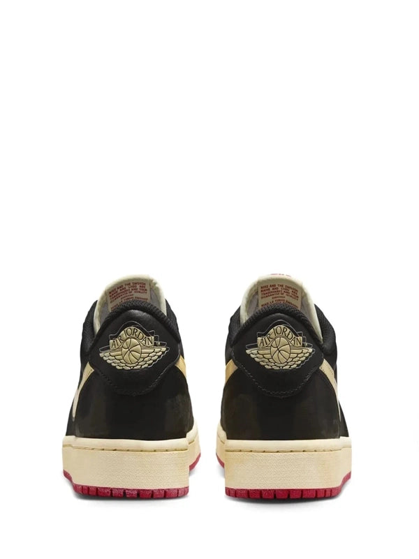 Air Jordan 1 Low OG "Vintage Black"