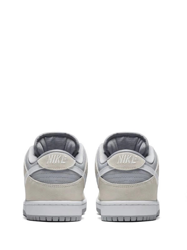 Nike SB Dunk Low – Grey & White Edition