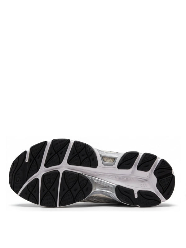 ASICS GEL-NYC – Cream/Metallic Silver