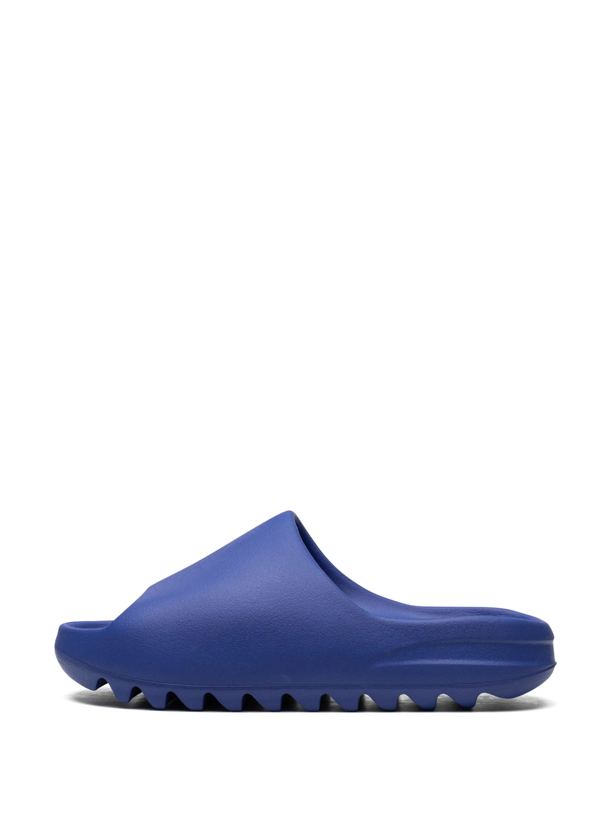 Yeezy Slide ‘Azure’