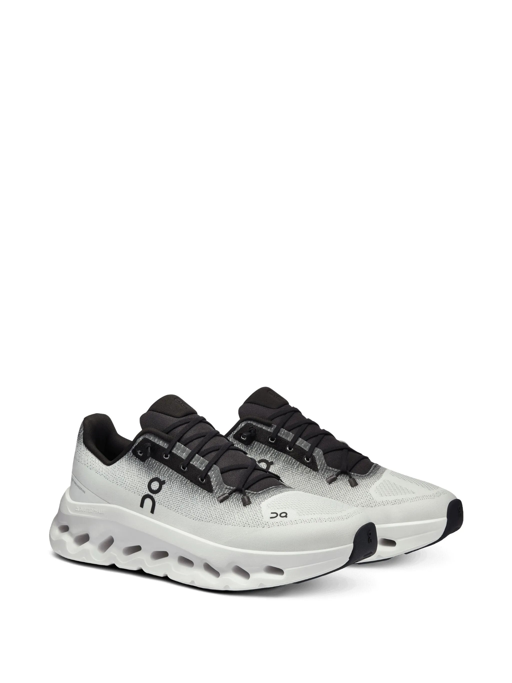 On Cloudtilt - Sleek Comfort & Performance