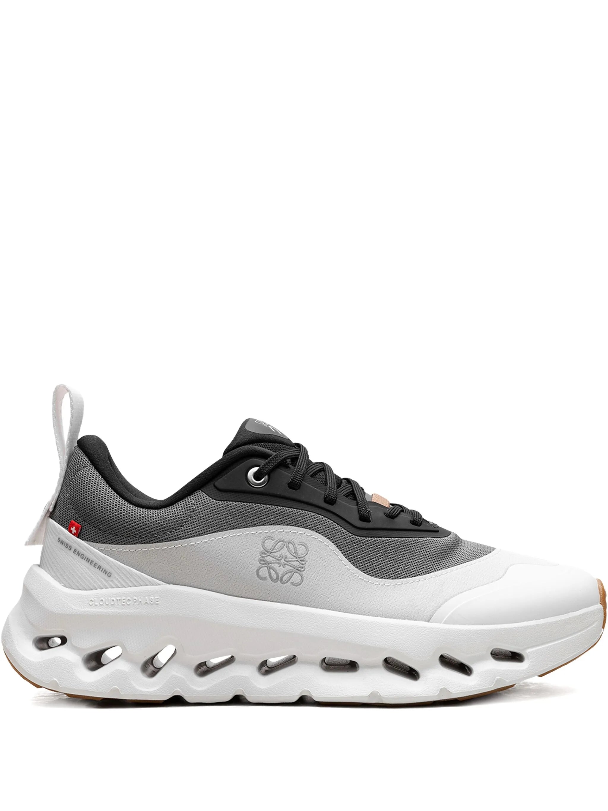 On Running x Loewe Cloudtilt – White / All Black