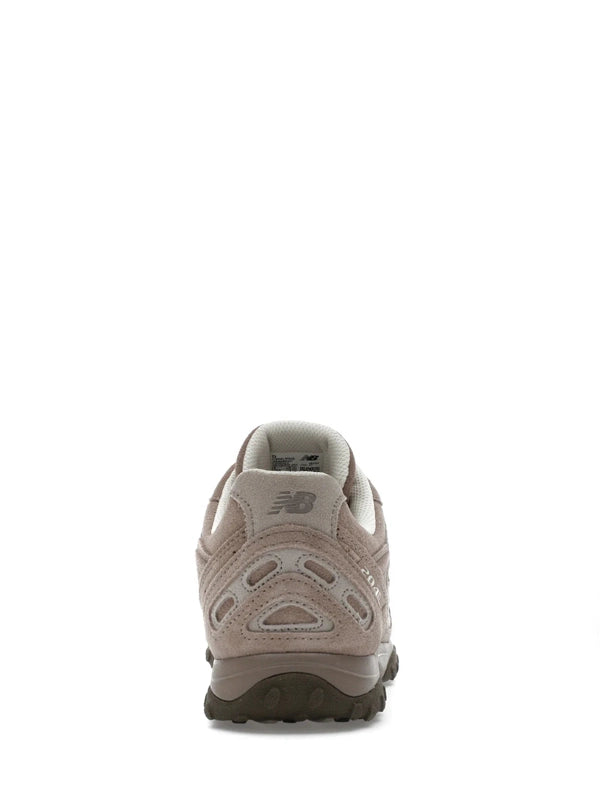 New Balance 204L Sneakers - Earthy Brown