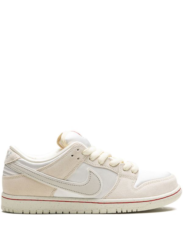 Nike SB Dunk Low "Valentine's Day - Low Love Found" sneakers