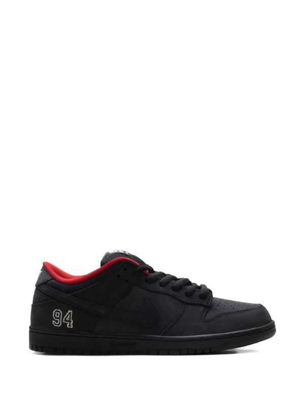 Nike SB Dunk Low "Supreme - Black" sneakers