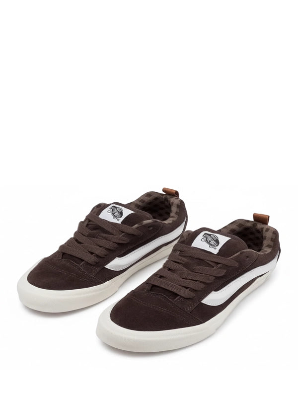 Vans Suede Low-Tops – Chocolate & White
