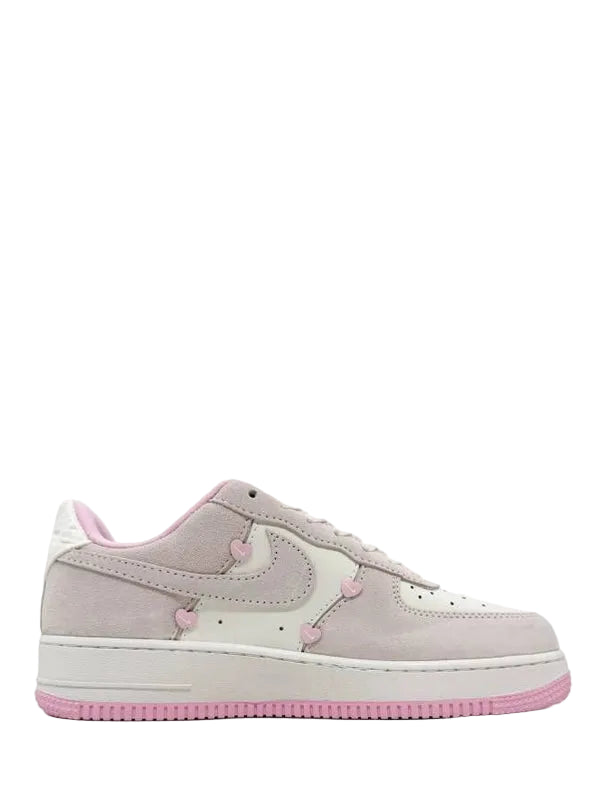 Air Force 1 Low - Pink Heart Edition