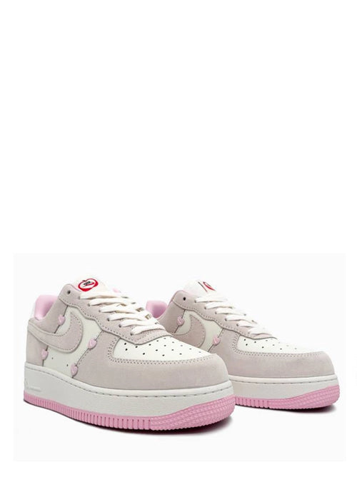 Air Force 1 Low - Pink Heart Edition