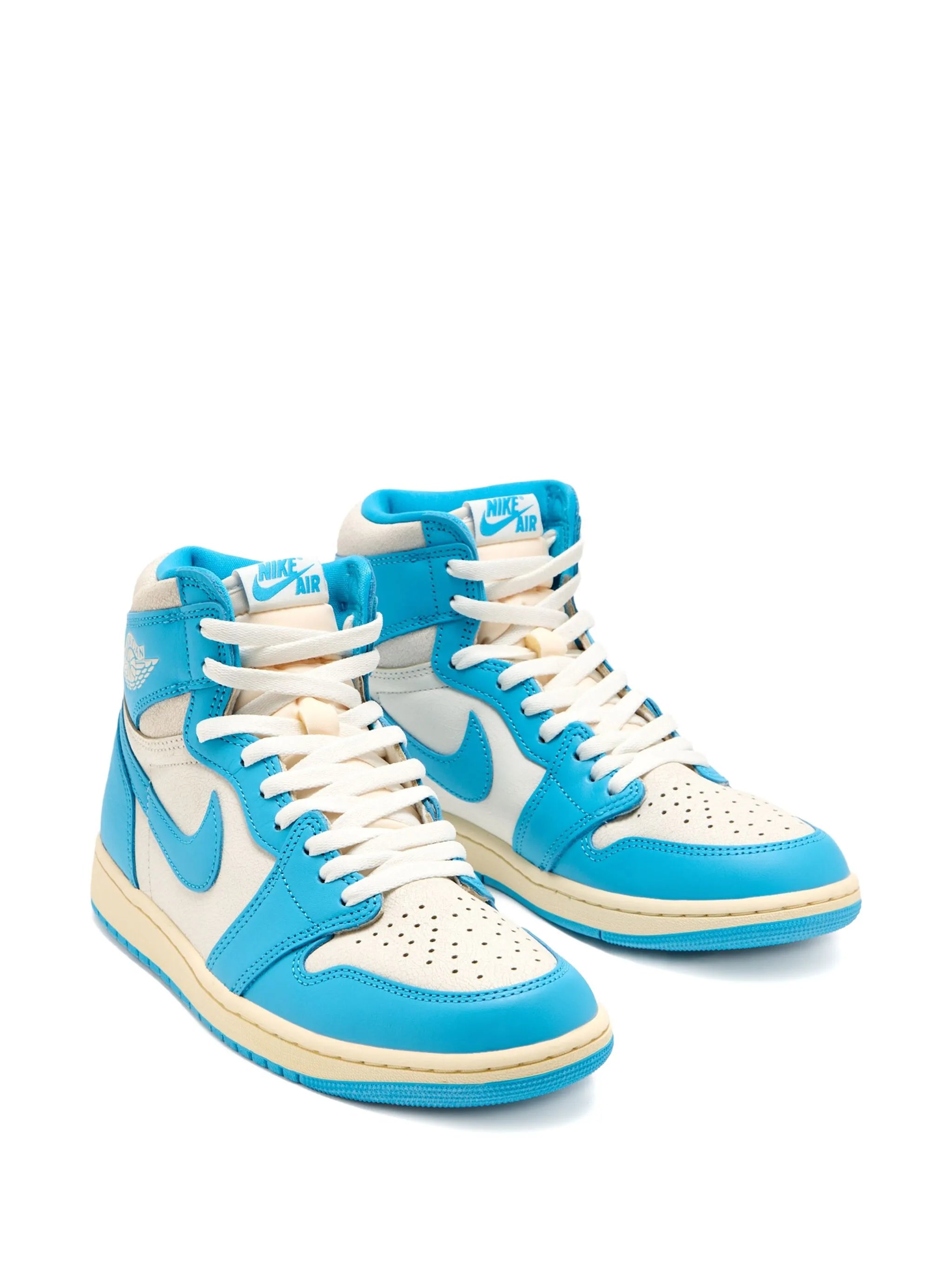 Air Jordan 1 Retro High OG "UNC Blue & Sail"