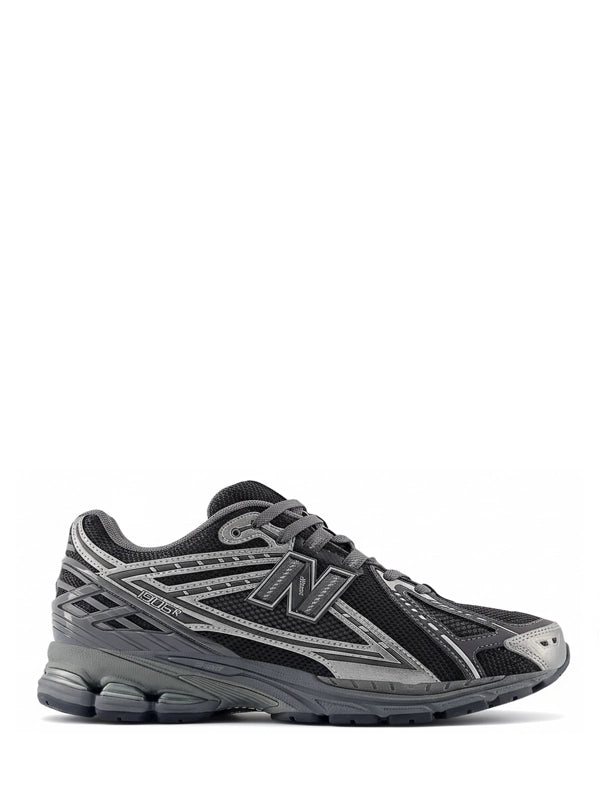 New Balance 1906R – Metallic Black & Grey