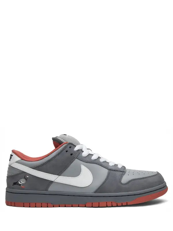 Nike Dunk Low SB "NYC Pigeon"