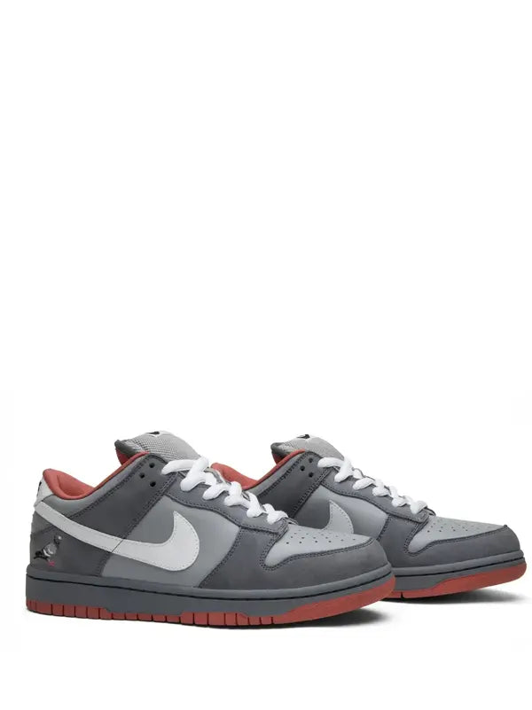 Nike Dunk Low SB "NYC Pigeon"