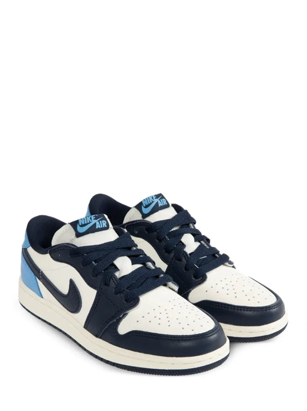 Air Jordan 1 Low – Obsidian / University Blue